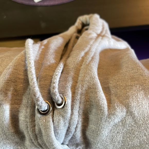 Cute Otter hoodie - Picture 3 of 3